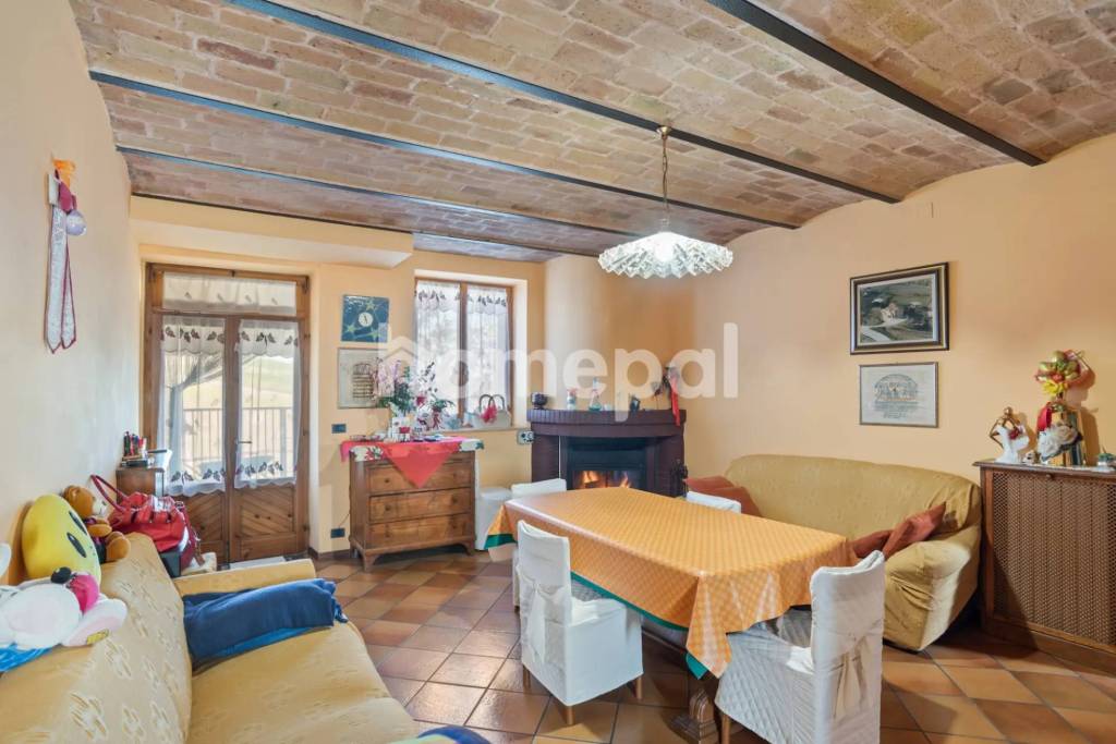 casa indipendente in vendita a Cossignano