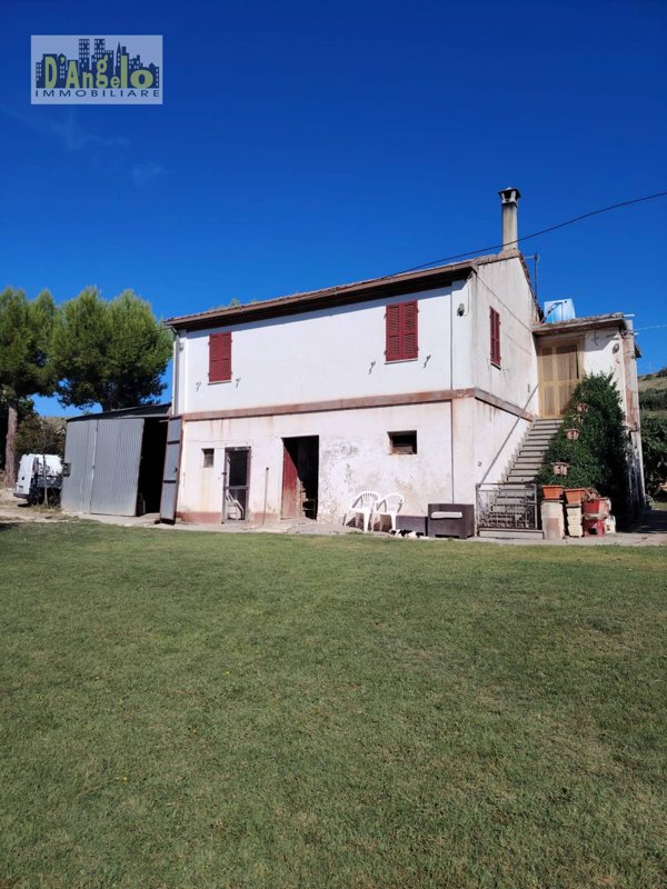 casa indipendente in vendita a Cossignano