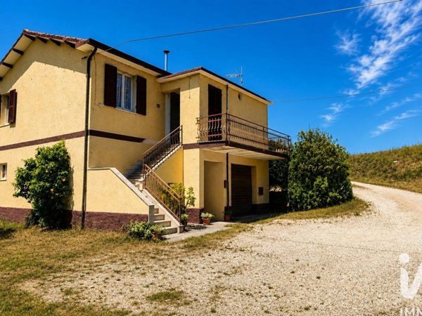 casa indipendente in vendita a Cossignano in zona Ponte Tesino