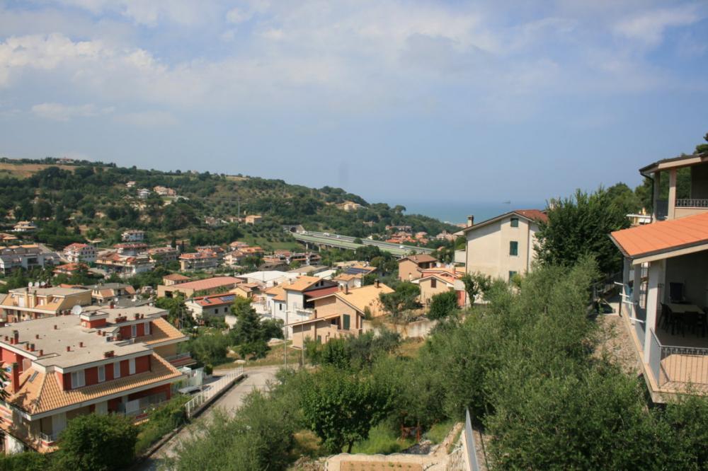 casa indipendente in vendita a Cupra Marittima