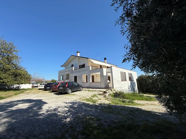 casa indipendente in vendita a Cupra Marittima