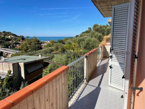 casa indipendente in vendita a Cupra Marittima