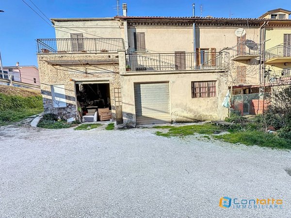 casa indipendente in vendita a Cupra Marittima
