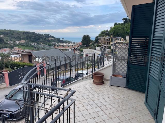 casa indipendente in vendita a Cupra Marittima