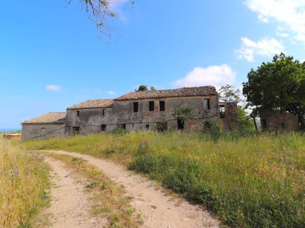 casa indipendente in vendita a Cupra Marittima