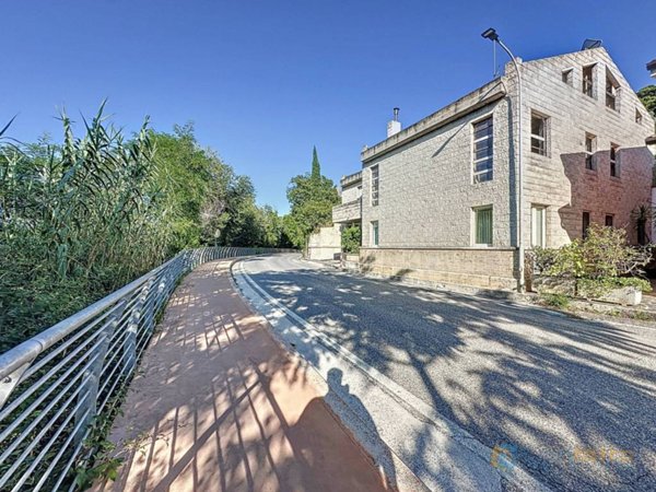 casa indipendente in vendita a Cupra Marittima