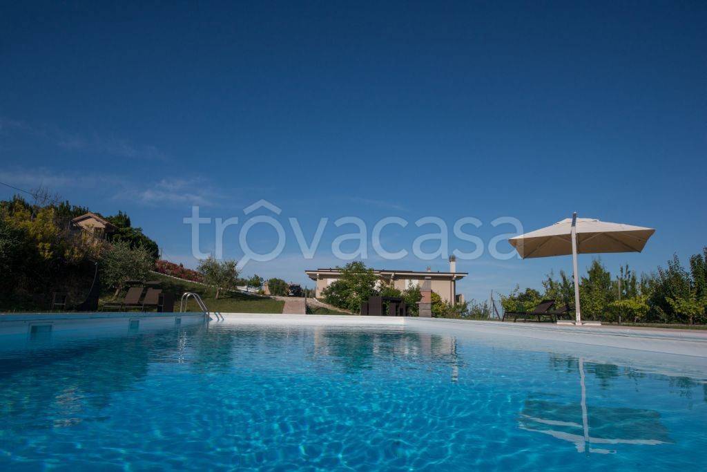 casa indipendente in vendita a Cupra Marittima