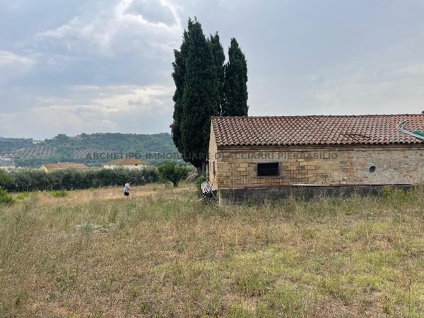 terreno edificabile in vendita a Cupra Marittima