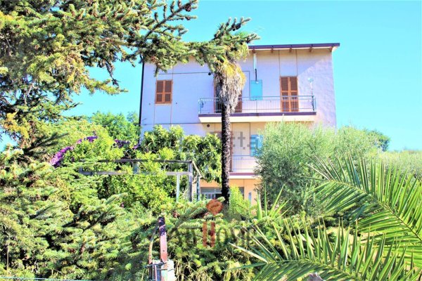 casa indipendente in vendita a Cupra Marittima