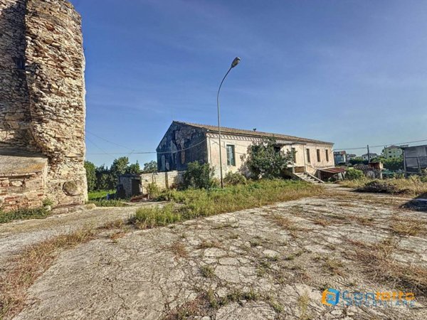 casa indipendente in vendita a Cupra Marittima
