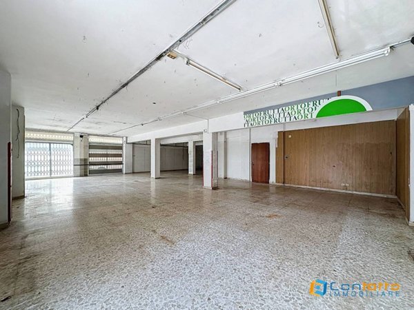 negozio in vendita a Cupra Marittima