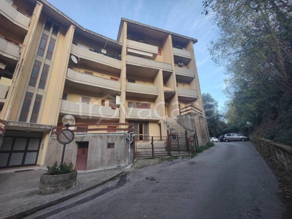 appartamento in vendita a Folignano in zona Villa Pigna