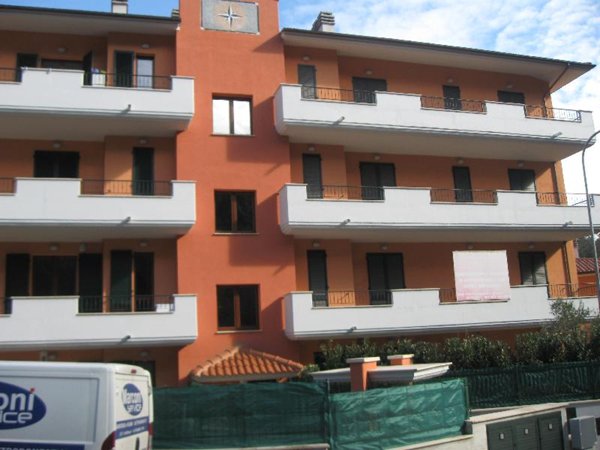 appartamento in vendita a Folignano in zona Villa Pigna