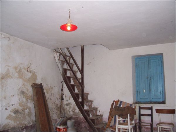 casa indipendente in vendita a Folignano