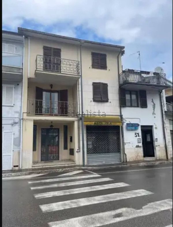 appartamento in vendita a Folignano
