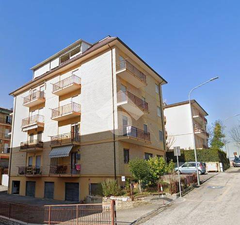 appartamento in vendita a Folignano in zona Villa Pigna
