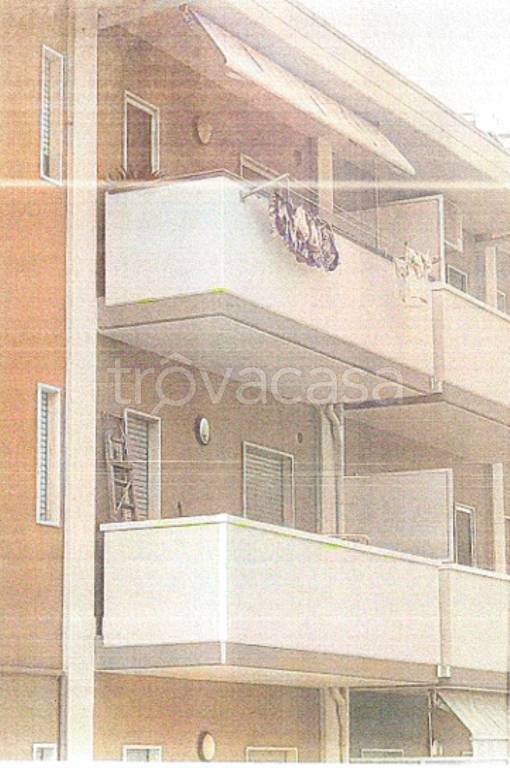 appartamento in vendita a Folignano