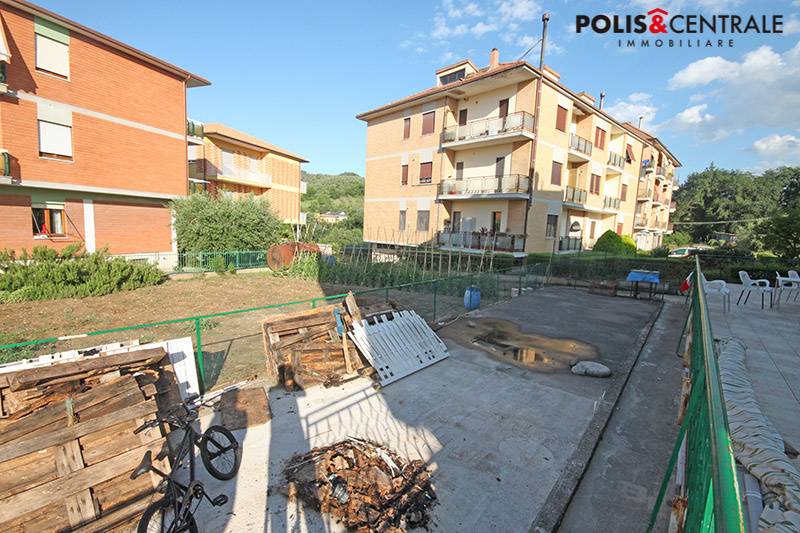 casa indipendente in vendita a Folignano in zona Villa Pigna
