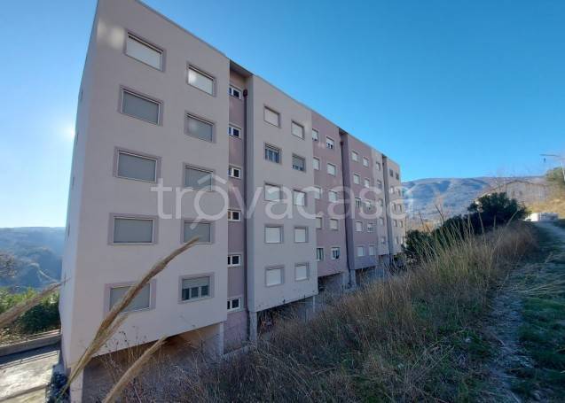 appartamento in vendita a Folignano