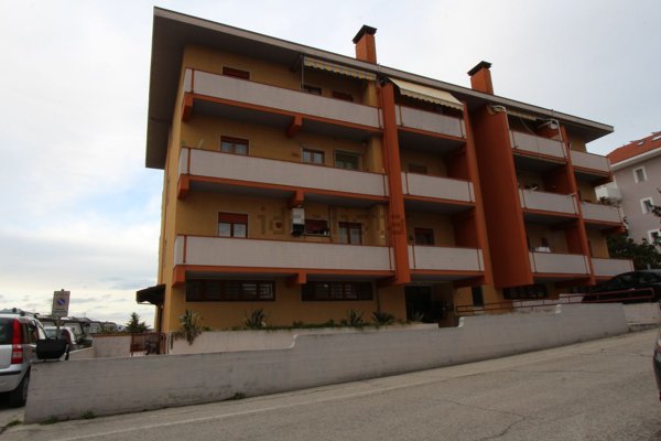 appartamento in vendita a Folignano