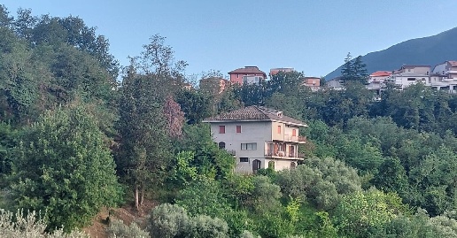 casa indipendente in vendita a Folignano in zona Villa Pigna