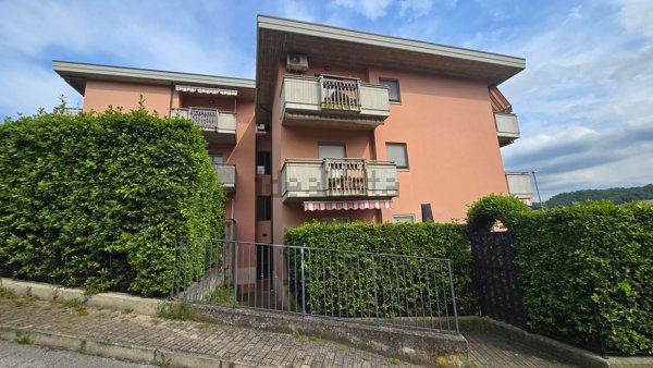 appartamento in vendita a Folignano