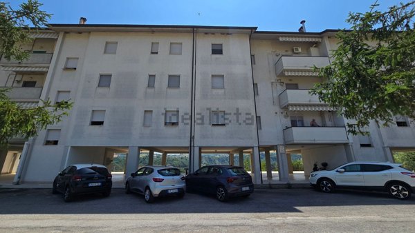 appartamento in vendita a Folignano
