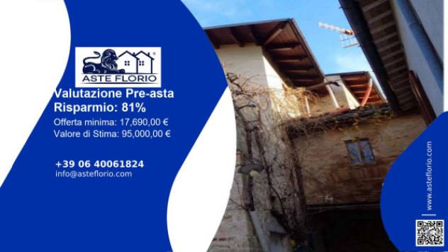 pentavano in vendita a Folignano in zona Villa Pigna