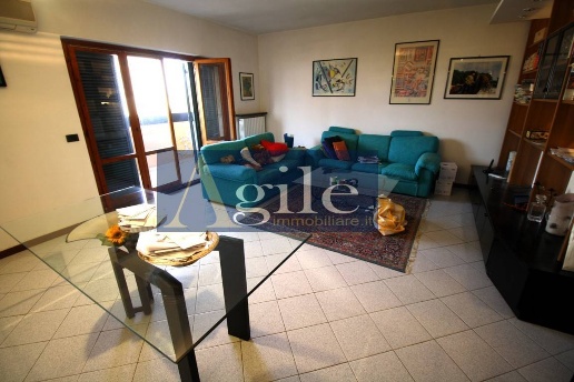 appartamento in vendita a Folignano in zona Villa Pigna
