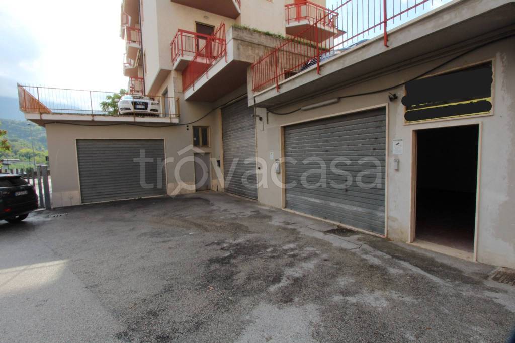 casa indipendente in vendita a Folignano in zona Villa Pigna