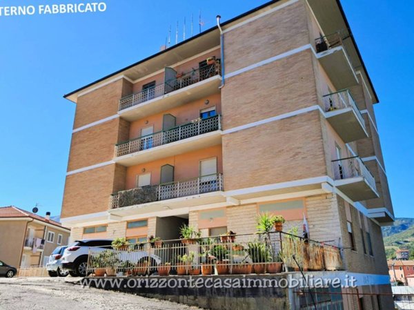 appartamento in vendita a Folignano