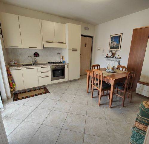 appartamento in vendita a Folignano in zona Villa Pigna