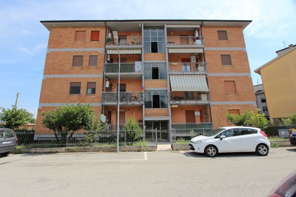 appartamento in vendita a Folignano in zona Villa Pigna