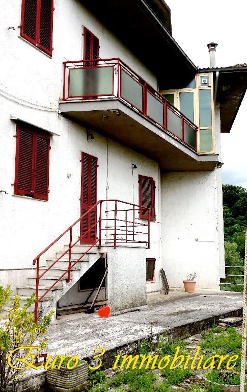 casa indipendente in vendita a Folignano in zona Case di Coccia