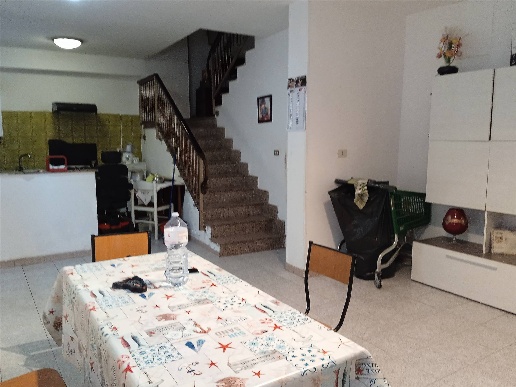 casa indipendente in vendita a Folignano in zona San Benedetto