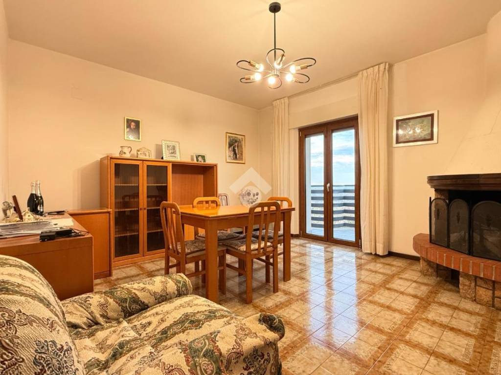 appartamento in vendita a Folignano