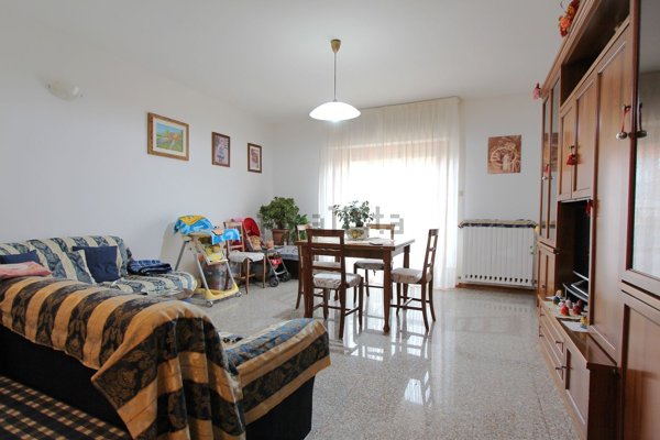 appartamento in vendita a Folignano in zona Piane di Morro