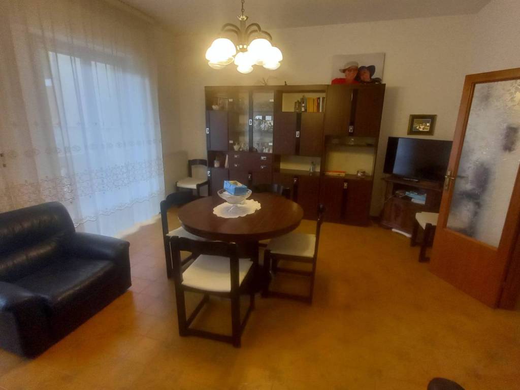 appartamento in vendita a Folignano in zona Villa Pigna