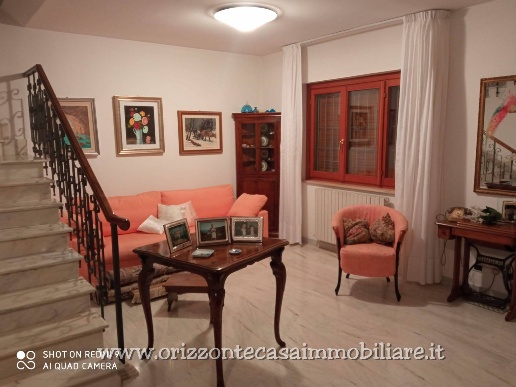 casa indipendente in vendita a Folignano in zona Case di Coccia