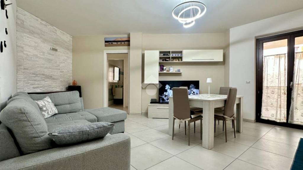 appartamento in vendita a Folignano