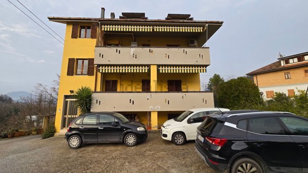 appartamento in vendita a Folignano in zona Case di Coccia