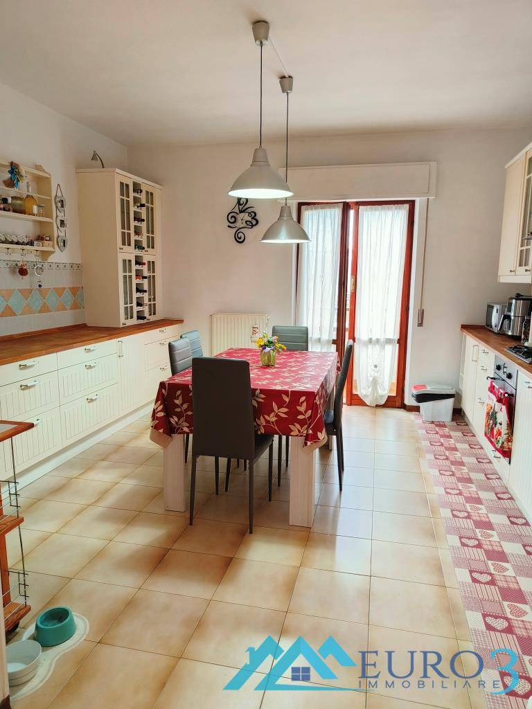 appartamento in vendita a Folignano in zona Villa Pigna