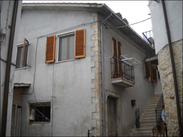 appartamento in vendita a Folignano