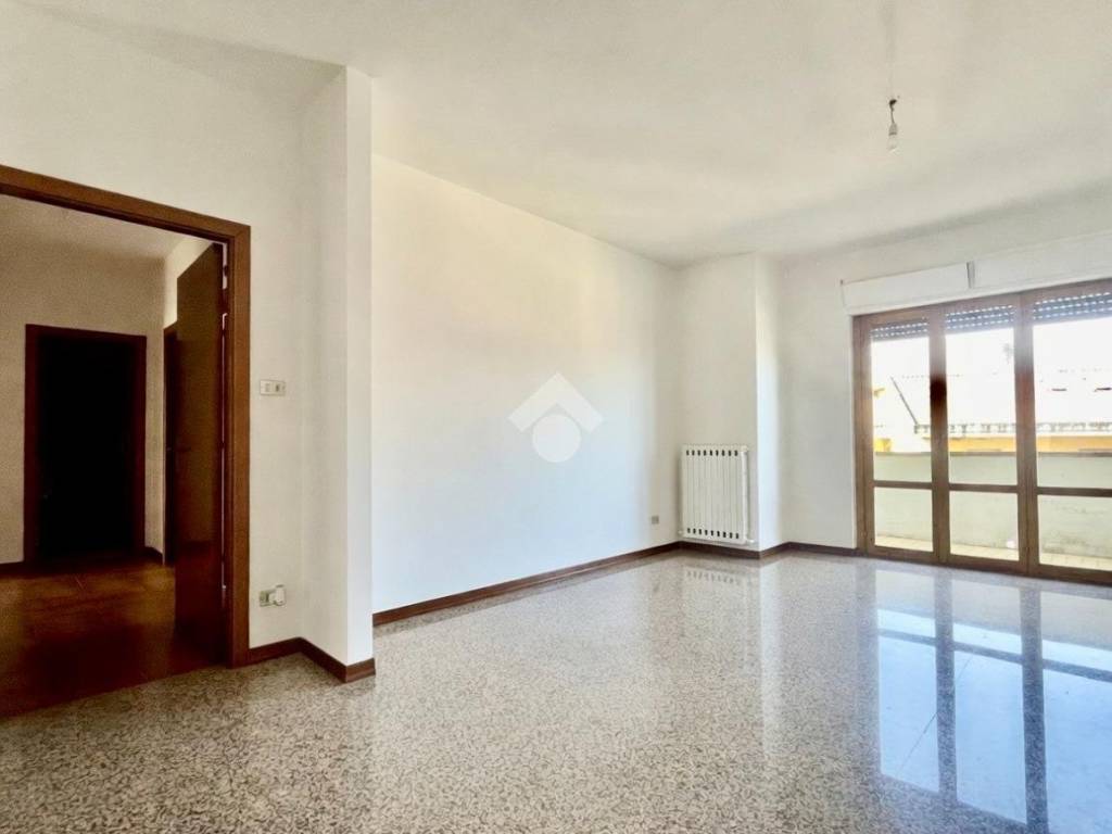 appartamento in vendita a Folignano in zona Piane di Morro