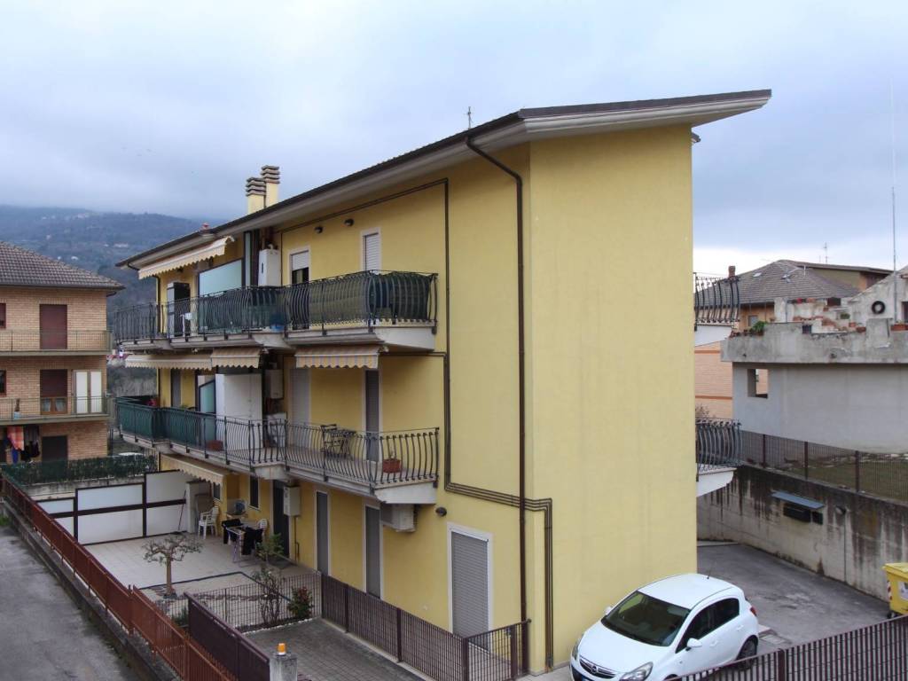 appartamento in vendita a Folignano