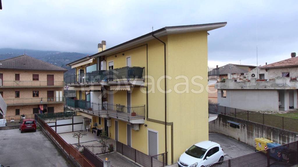 appartamento in vendita a Folignano
