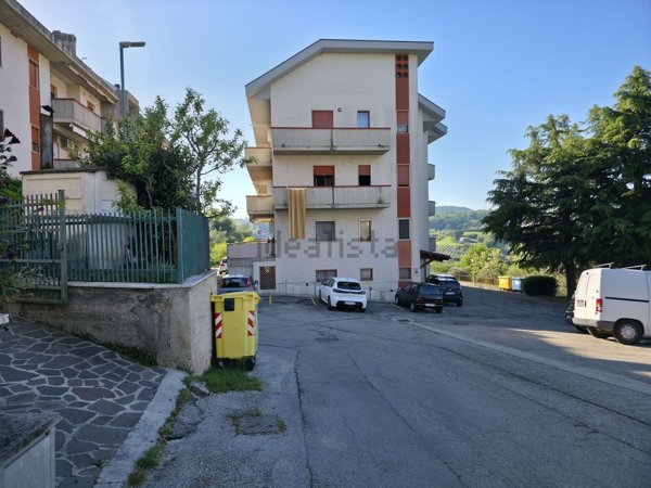 appartamento in vendita a Folignano