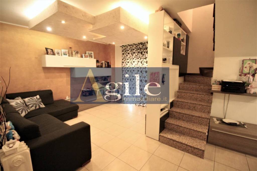 appartamento in vendita a Folignano in zona Villa Pigna