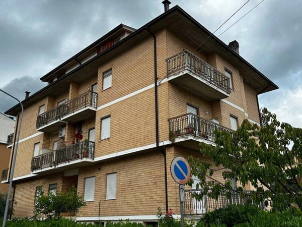 appartamento in vendita a Folignano in zona Villa Pigna