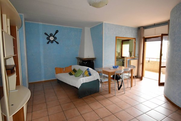 appartamento in vendita a Folignano in zona San Benedetto